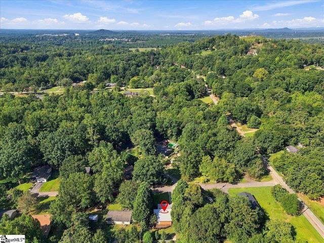 124 Nottingham Lane, Easley, SC 29640
