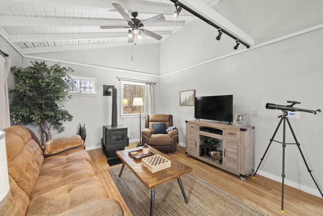 20554 Thompson Ridge Road, Laurelville, OH 43135