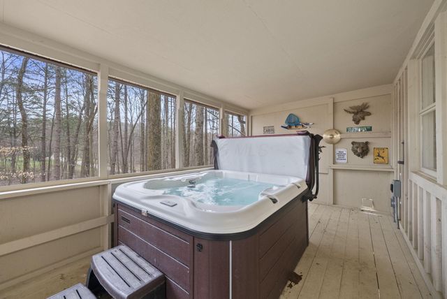 20554 Thompson Ridge Road, Laurelville, OH 43135