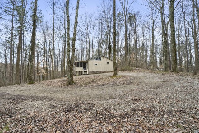 20554 Thompson Ridge Road, Laurelville, OH 43135