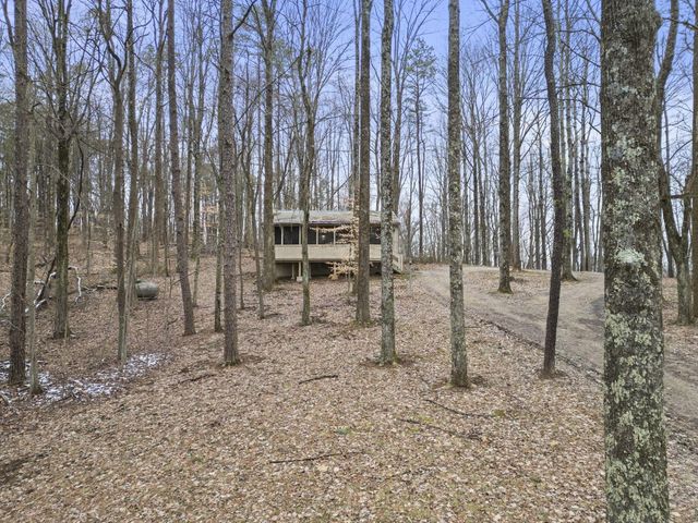 20554 Thompson Ridge Road, Laurelville, OH 43135