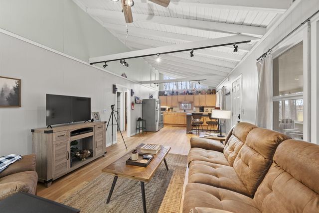 20554 Thompson Ridge Road, Laurelville, OH 43135