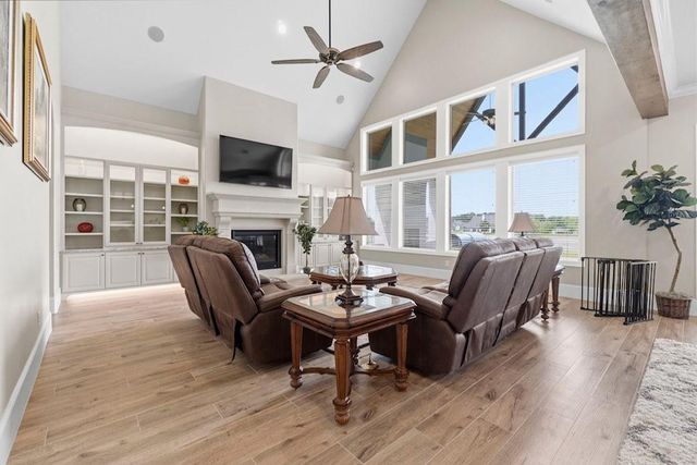 32302 Tall Oaks Way, Magnolia, TX 77354