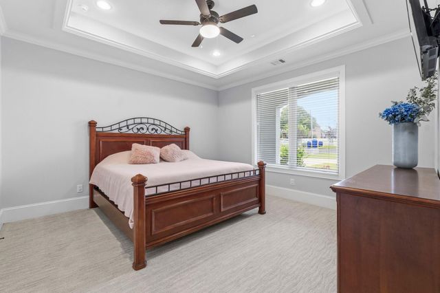 32302 Tall Oaks Way, Magnolia, TX 77354