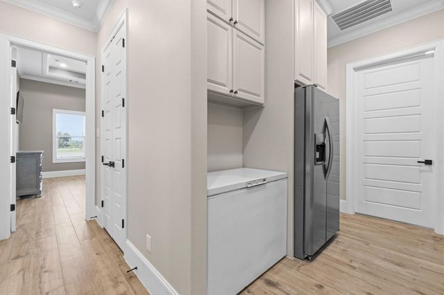 32302 Tall Oaks Way, Magnolia, TX 77354