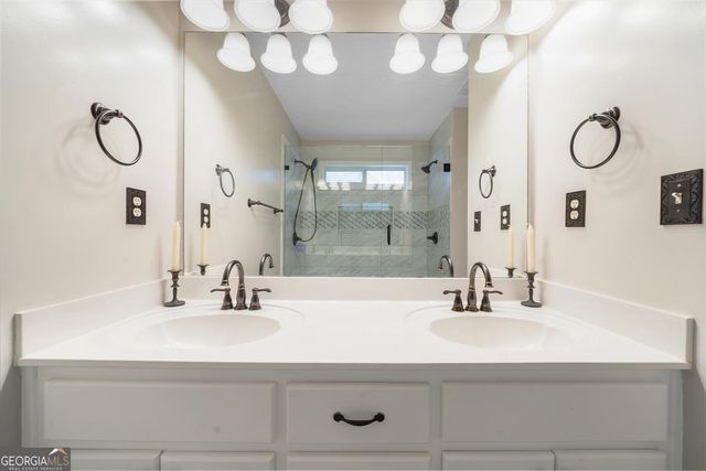 1129 River Green Court, Mcdonough, GA 30252