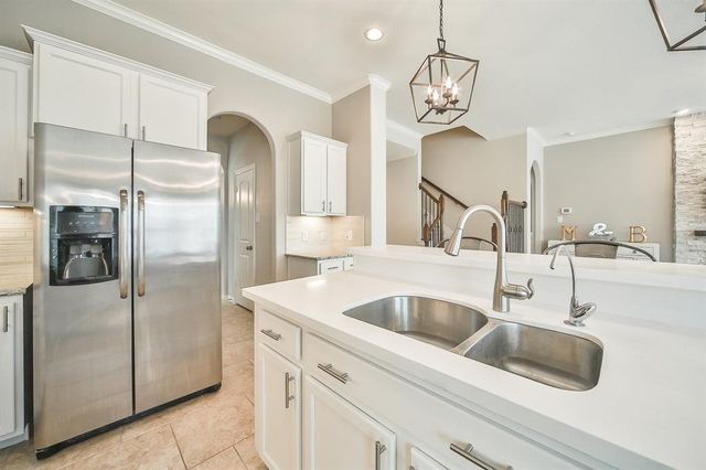 8510 Brinklow Point Drive, Cypress, TX 77433