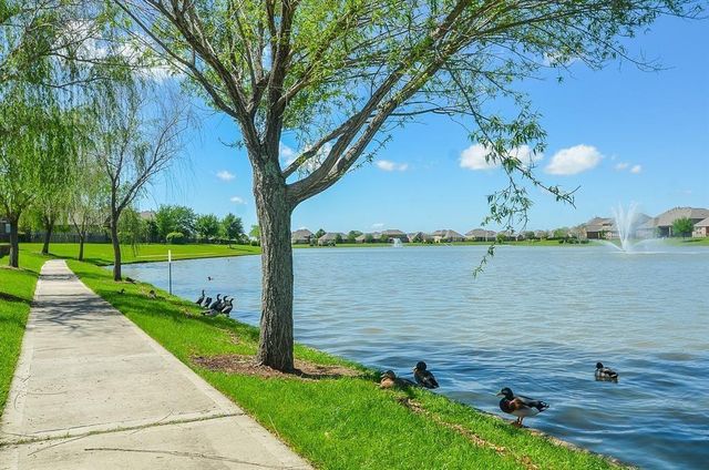 8510 Brinklow Point Drive, Cypress, TX 77433