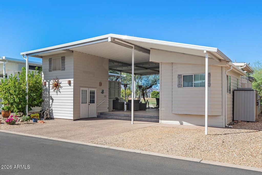 17200 W BELL Road 1068, Surprise, AZ 85374 — exterior