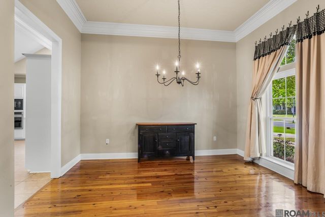 3838 Twelve Oaks Ave, Baton Rouge, LA 70820