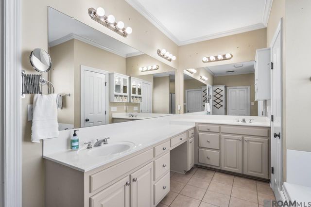 3838 Twelve Oaks Ave, Baton Rouge, LA 70820