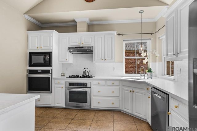 3838 Twelve Oaks Ave, Baton Rouge, LA 70820