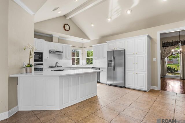 3838 Twelve Oaks Ave, Baton Rouge, LA 70820