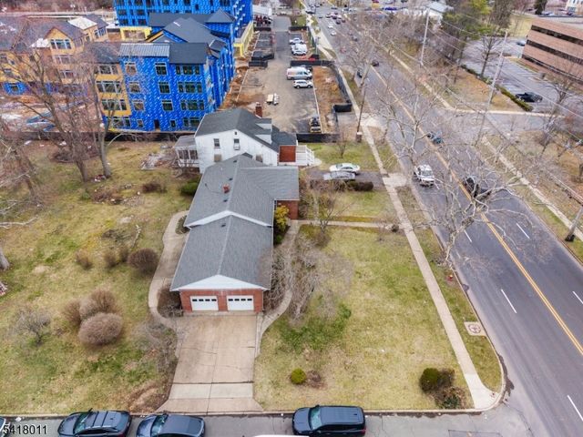 1205 Parkway Ave, Ewing Twp., NJ 08628