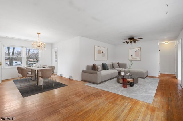 1205 Parkway Ave, Ewing Twp., NJ 08628