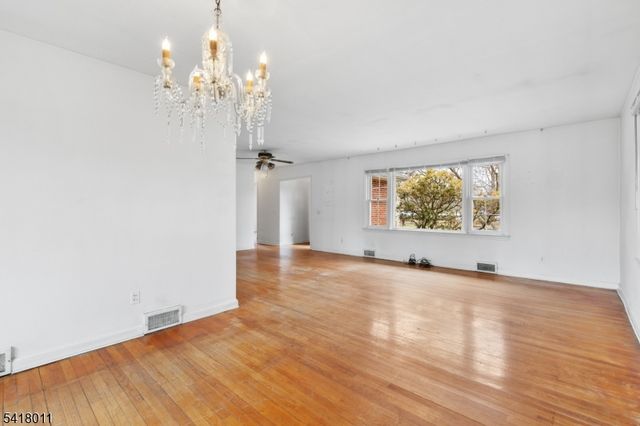 1205 Parkway Ave, Ewing Twp., NJ 08628