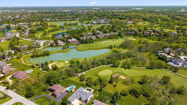 836 Royal Dublin Lane, Dyer, IN 46311