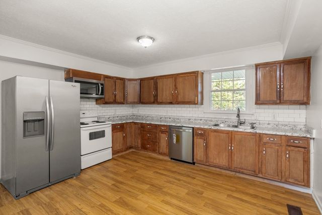 5100 Colemont Dr, Antioch, TN 37013