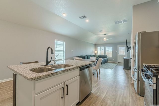 519 Indian Blossom, San Antonio, TX 78219