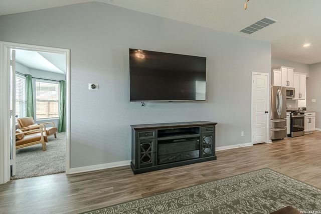 519 Indian Blossom, San Antonio, TX 78219