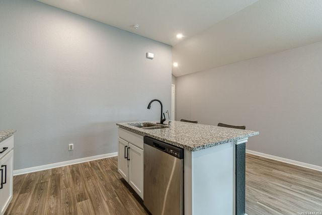 519 Indian Blossom, San Antonio, TX 78219