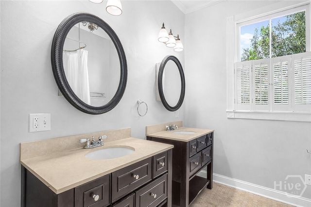 522 Nicoll Street, Savannah, GA 31401