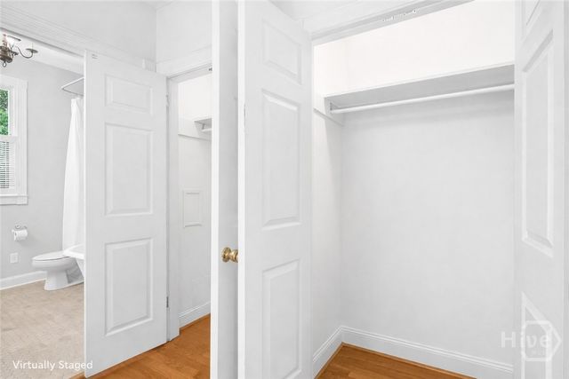 522 Nicoll Street, Savannah, GA 31401