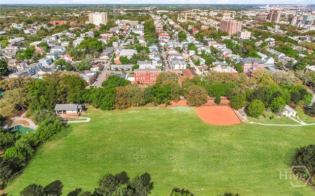 522 Nicoll Street, Savannah, GA 31401