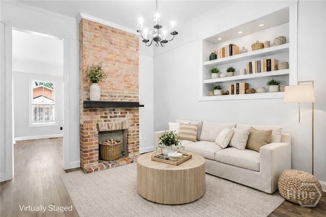 522 Nicoll Street, Savannah, GA 31401