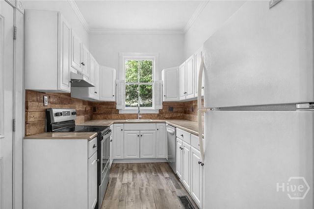 522 Nicoll Street, Savannah, GA 31401