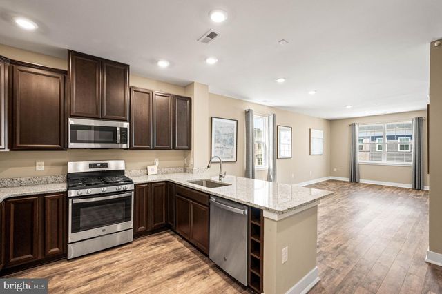 136-B ALEXANDRIA ST, Bensalem, PA 19020