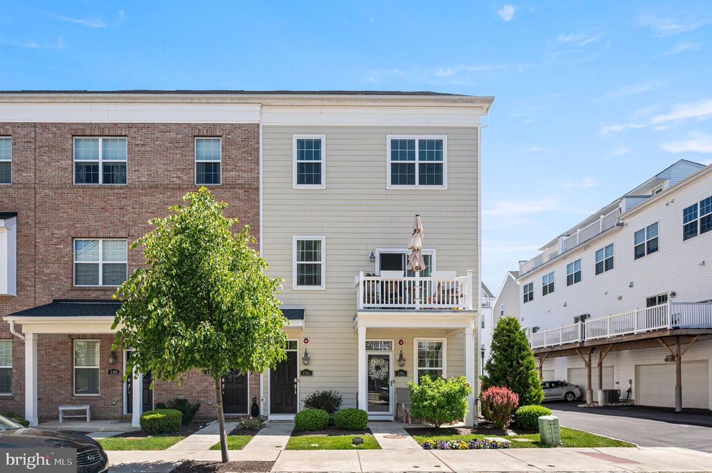 136-B ALEXANDRIA ST, Bensalem, PA 19020