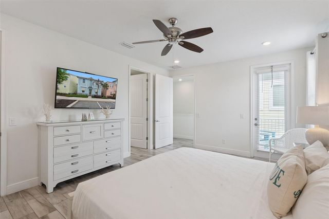 8019 KNEE DEEP ROAD, Kissimmee, FL 34747