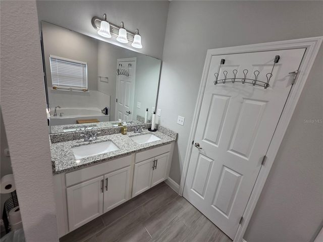 1013 DOYLE ROAD, Deltona, FL 32725