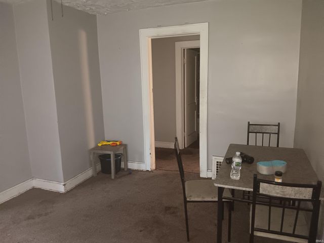 1000 S 19th Street, Terre Haute, IN 47802