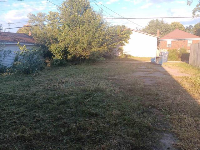 1000 S 19th Street, Terre Haute, IN 47802