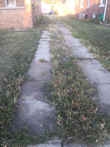 1000 S 19th Street, Terre Haute, IN 47802