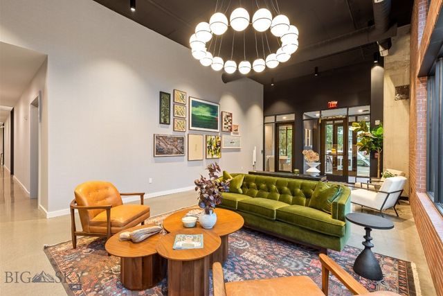 315 N Tracy Avenue 203, Bozeman, MT 59715