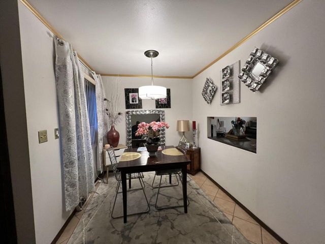 8967 N 70th STREET, Milwaukee, WI 53223