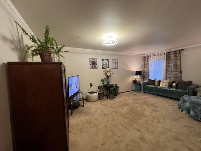 8967 N 70th STREET, Milwaukee, WI 53223