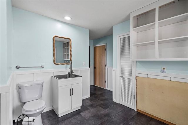 602 SW Murray Road, Lee's Summit, MO 64081