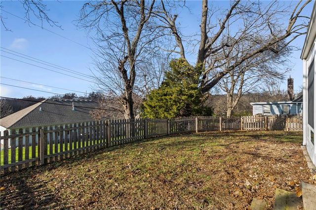 602 SW Murray Road, Lee's Summit, MO 64081