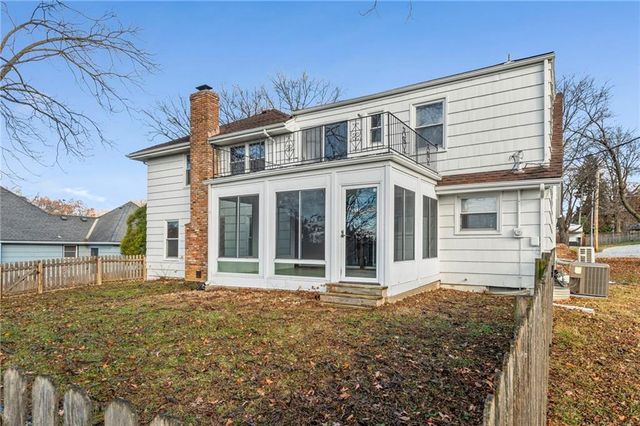 602 SW Murray Road, Lee's Summit, MO 64081