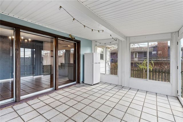 602 SW Murray Road, Lee's Summit, MO 64081