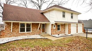 602 SW Murray Road, Lee's Summit, MO 64081