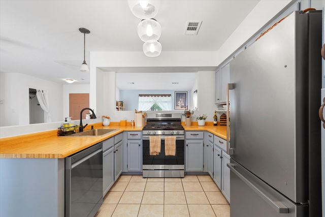 4235 PUMICE Drive NE, Rio Rancho, NM 87124