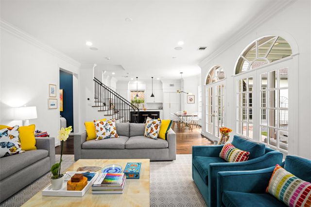 5527 Briar Drive, Houston, TX 77056