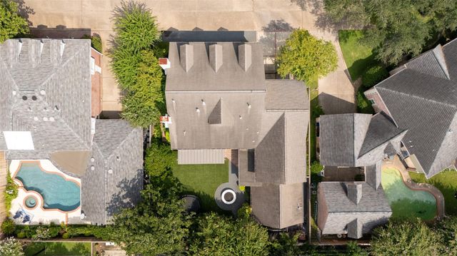 5527 Briar Drive, Houston, TX 77056