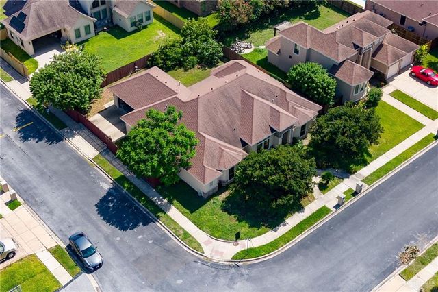 1204 Manzano Lane, Edinburg, TX 78539