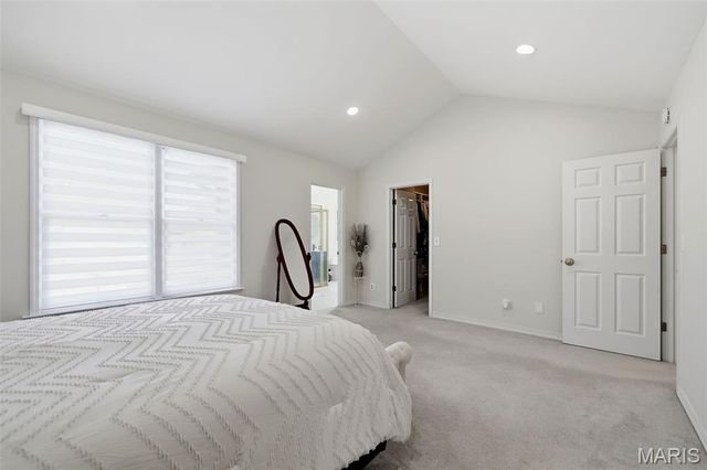 911 Morehouse Lane, University City, MO 63130